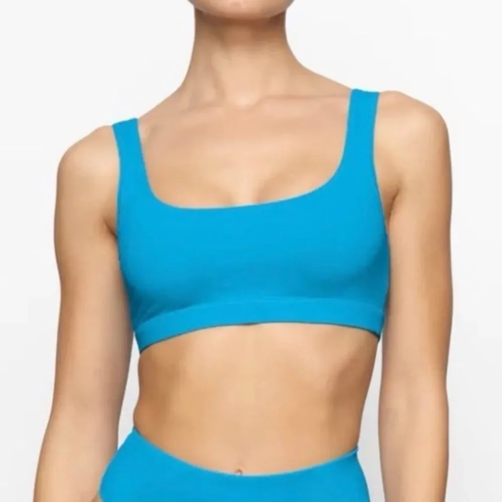 Skims Swim Tank Bikini Top Turquoise Size Medium